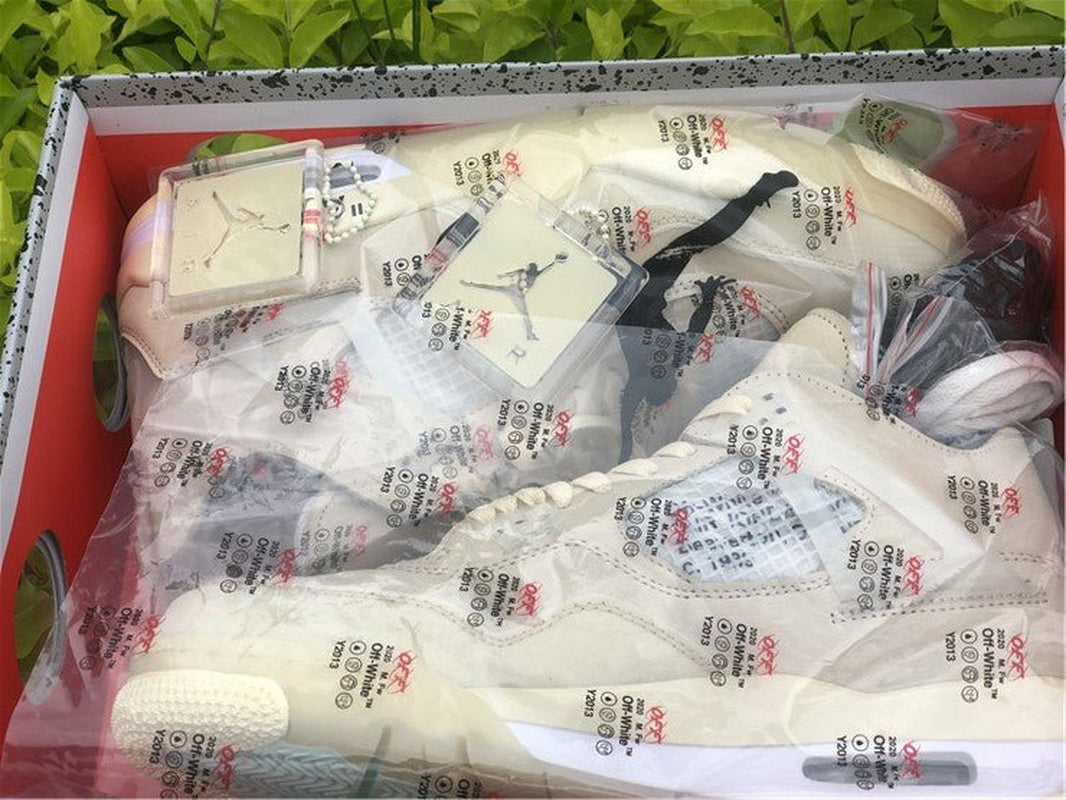 JORDAN 4 X off WHITE